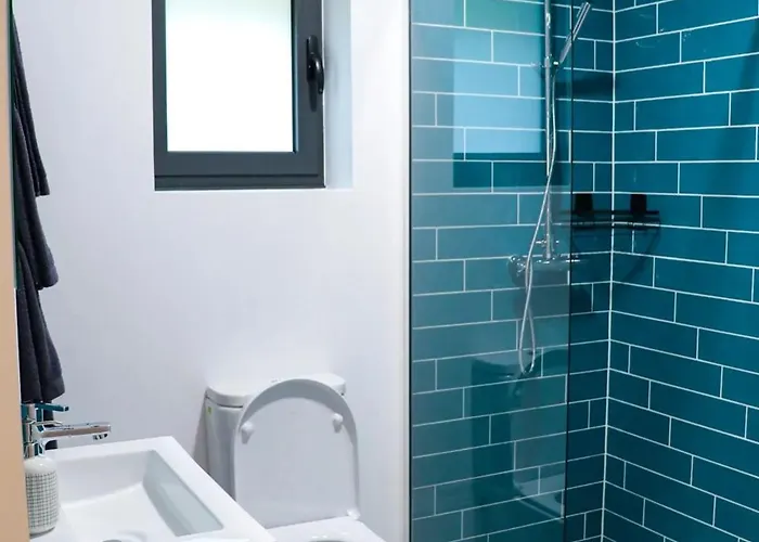 Welcoming House With Pool In Lomba Ferienhaus *